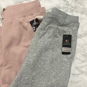 Fruit of the loom joggers - size medium